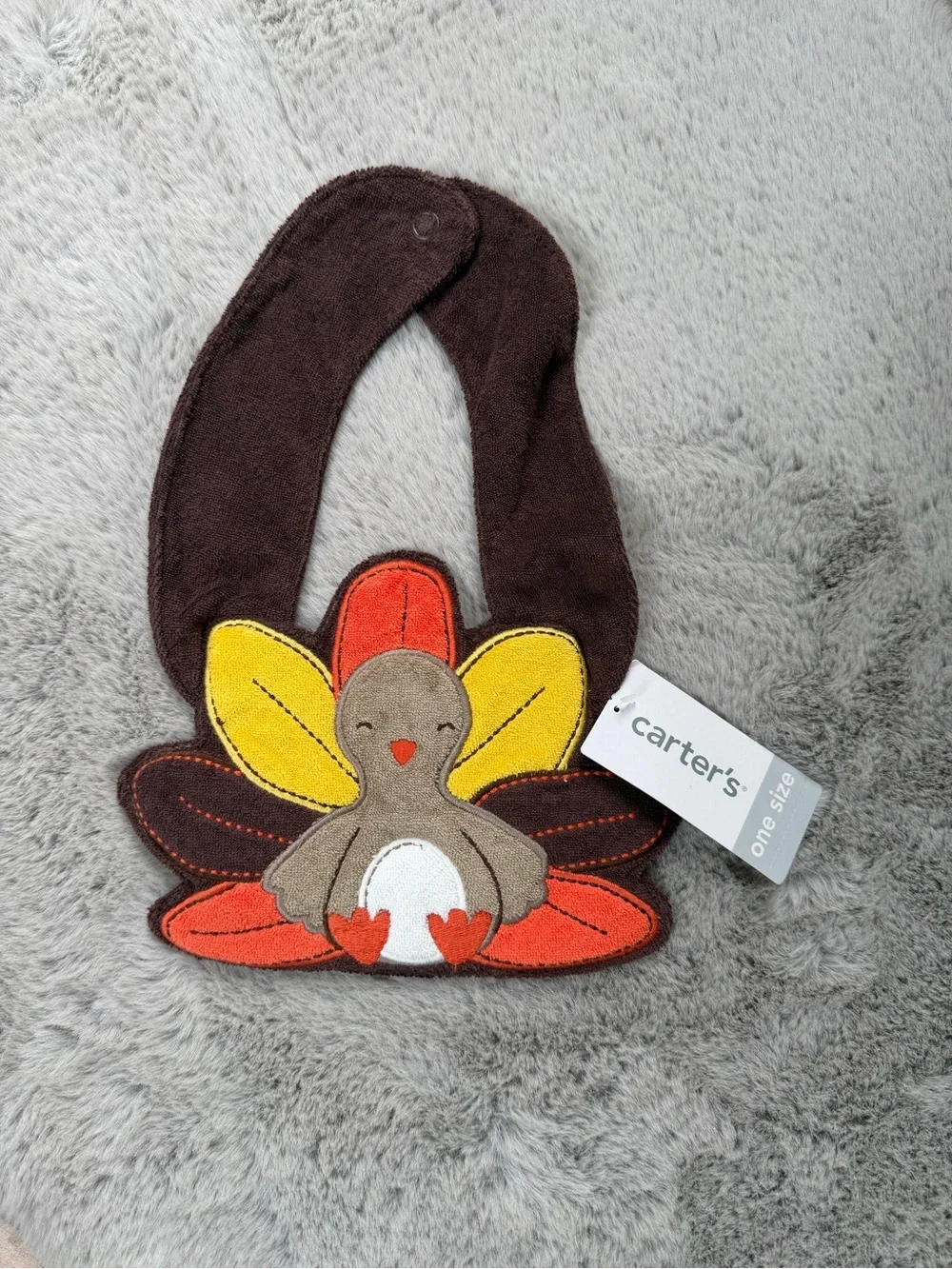 Holiday bibs set
